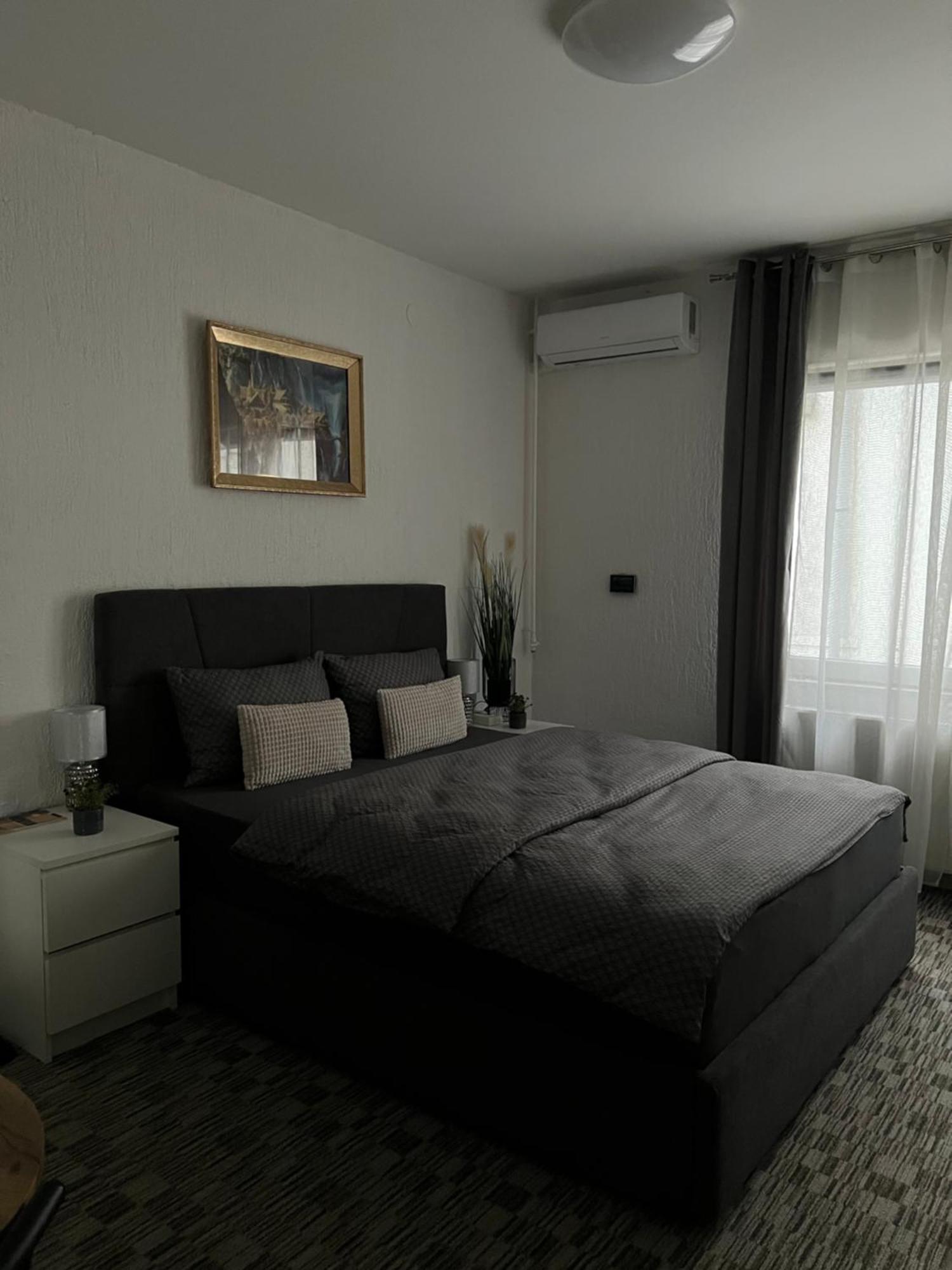 Luxrooms - Hotel Type With Private Jacuzzi Belovár Kültér fotó